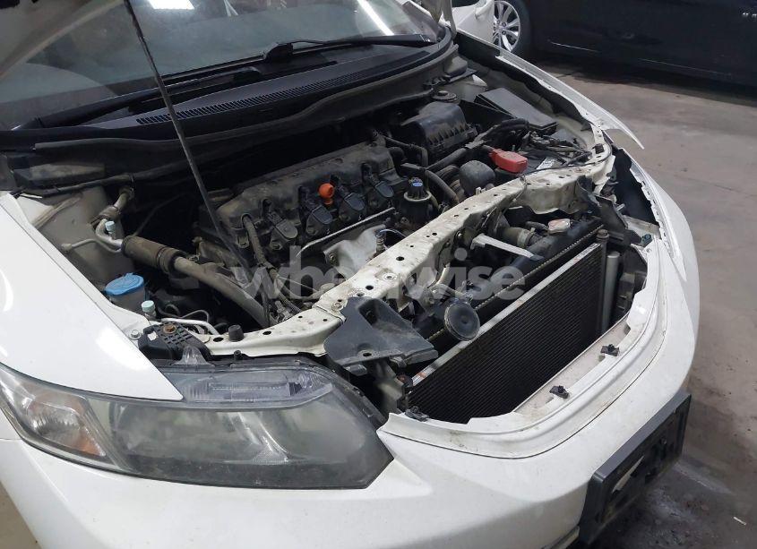 Photo 6 of 2015 Honda Civic LX (VIN 2HGFB2F56FH524648)