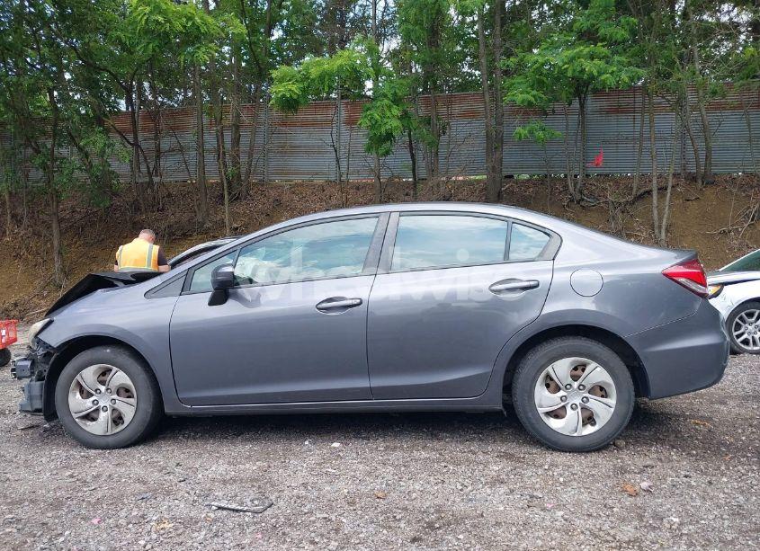 Photo 14 of 2015 Honda Civic LX (VIN 2HGFB2F56FH547508)