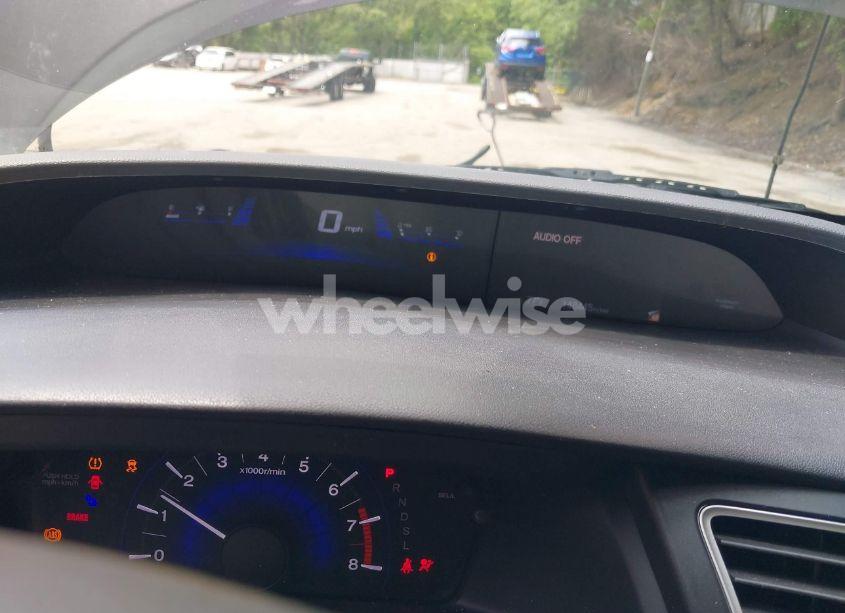 Photo 7 of 2015 Honda Civic LX (VIN 2HGFB2F56FH547508)