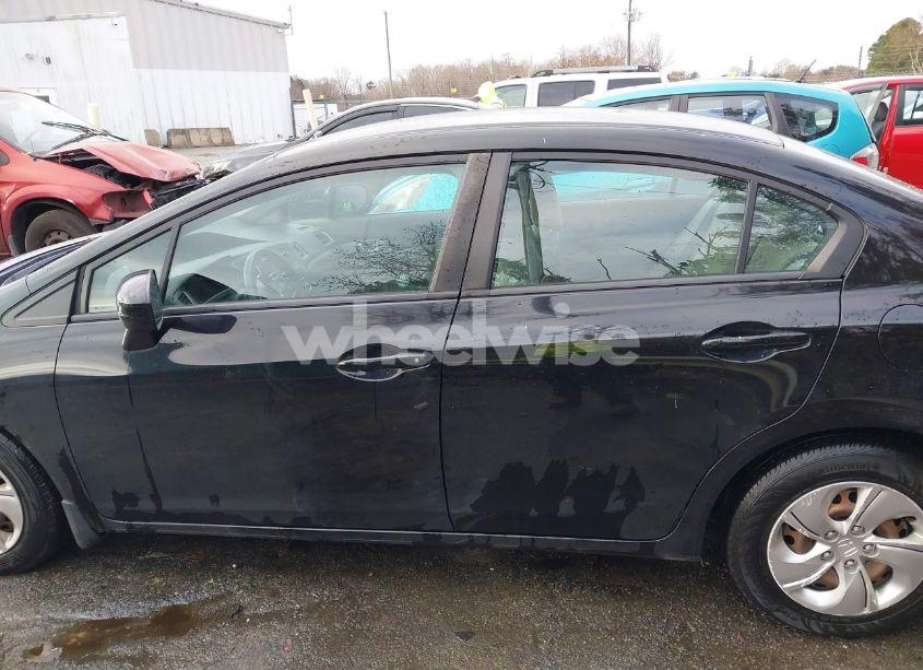 Photo 14 of 2015 Honda Civic LX (VIN 2HGFB2F56FH563790)