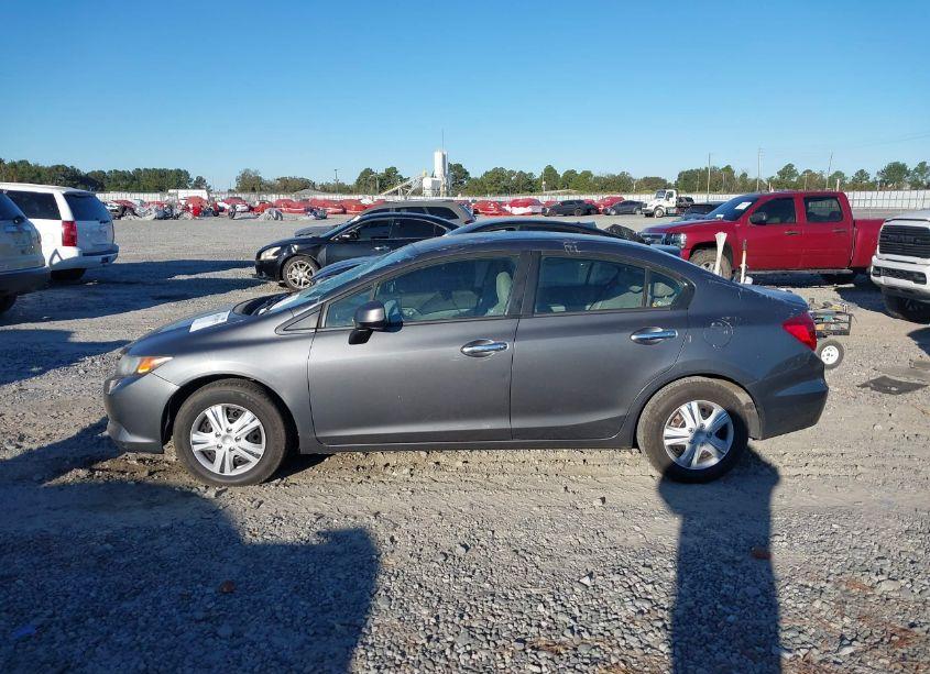 Photo 14 of 2012 Honda Civic SDN LX (VIN 2HGFB2F57CH300851)