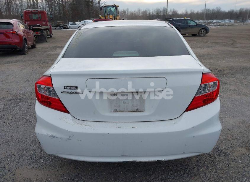 Photo 15 of 2012 Honda Civic SDN LX (VIN 2HGFB2F57CH310361)