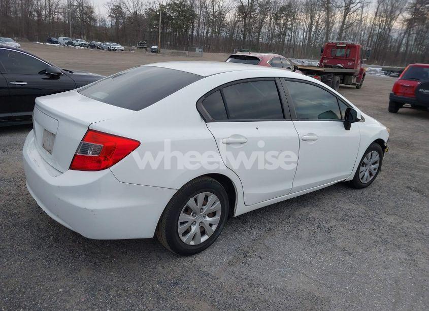 Photo 4 of 2012 Honda Civic SDN LX (VIN 2HGFB2F57CH310361)