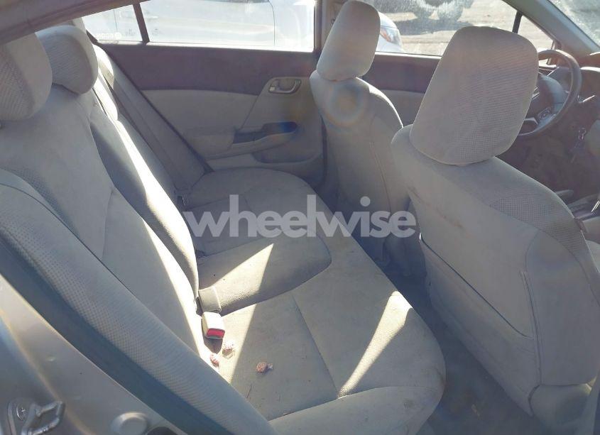 Photo 8 of 2012 Honda Civic LX (VIN 2HGFB2F57CH324695)