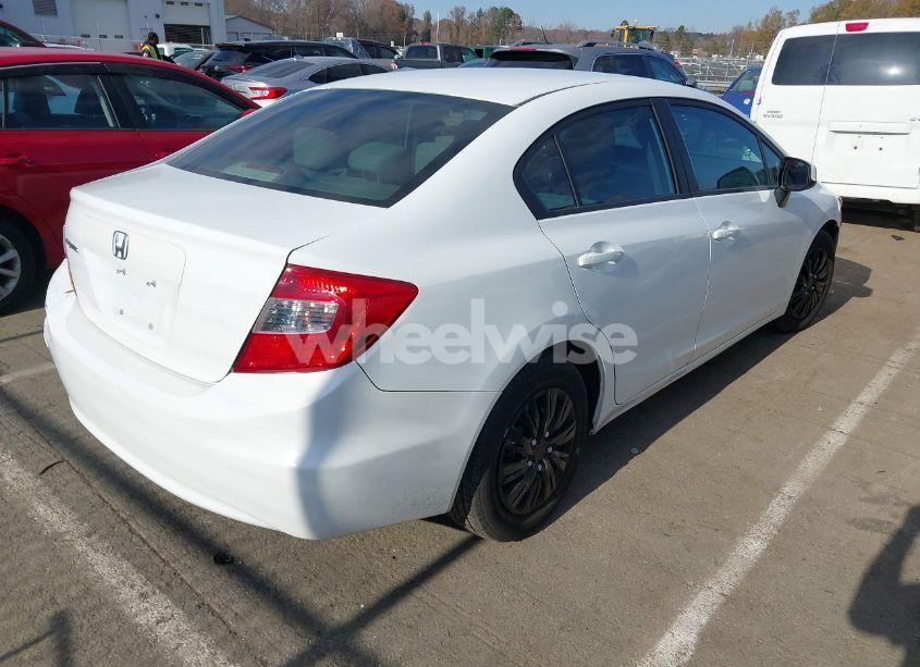 Photo 4 of 2012 Honda Civic LX (VIN 2HGFB2F57CH328889)