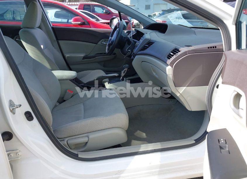 Photo 5 of 2012 Honda Civic LX (VIN 2HGFB2F57CH328889)