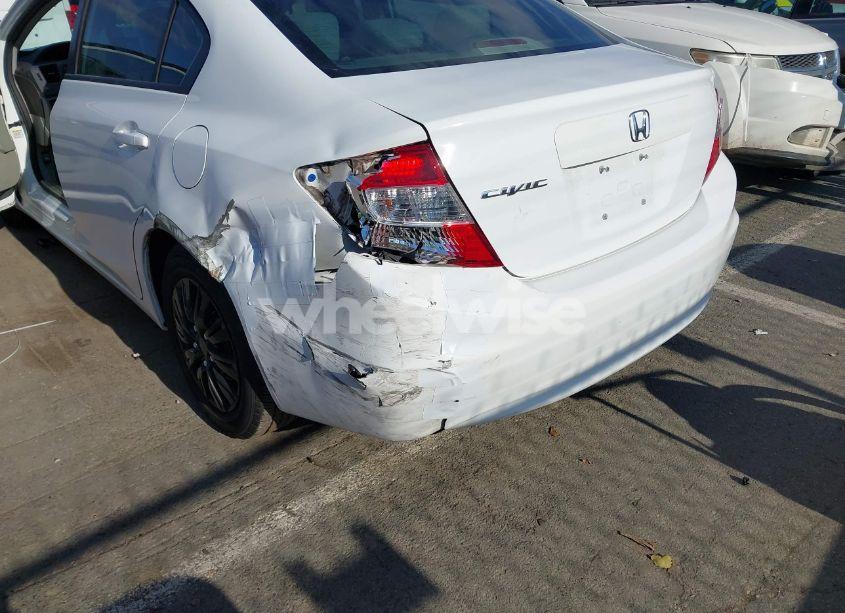 Photo 6 of 2012 Honda Civic LX (VIN 2HGFB2F57CH328889)