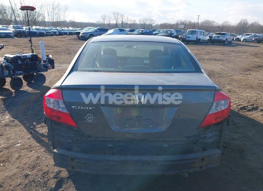 Photo 16 of 2012 Honda Civic SDN LX (VIN 2HGFB2F57CH330657)