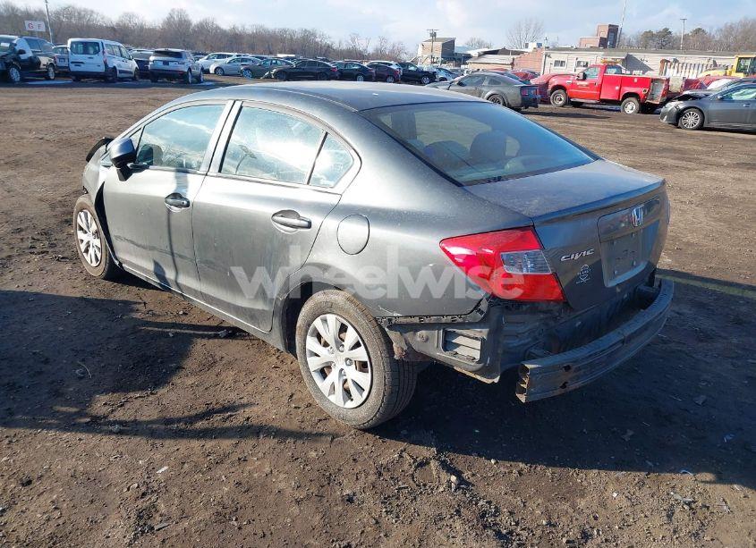 Photo 3 of 2012 Honda Civic SDN LX (VIN 2HGFB2F57CH330657)