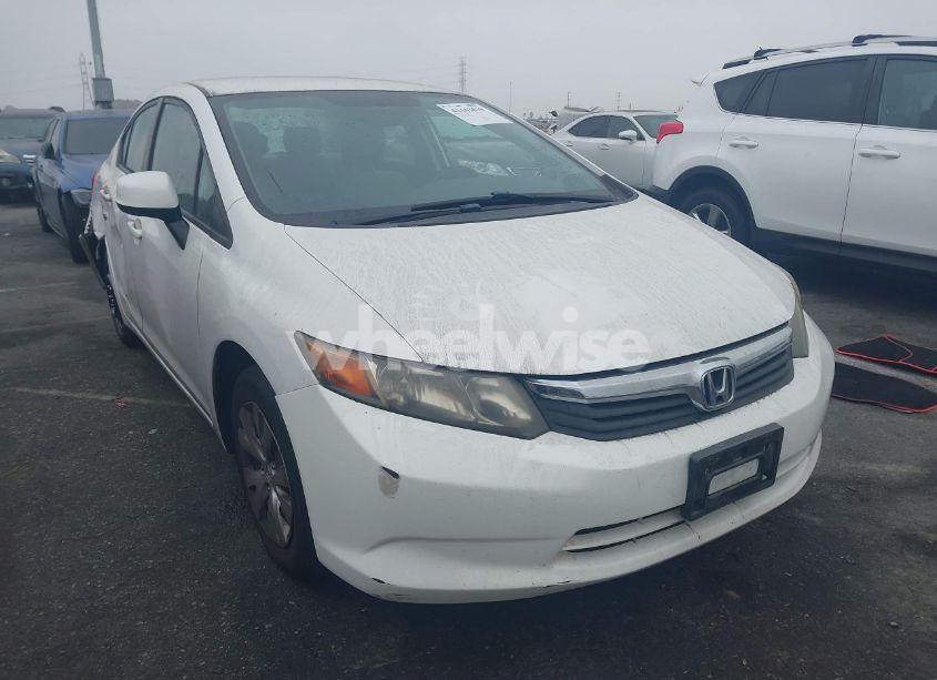 2012 Honda Civic SDN LX (VIN 2HGFB2F57CH330979) main photo