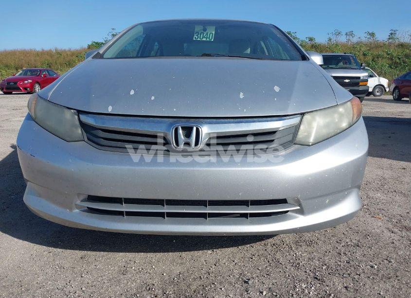 Photo 12 of 2012 Honda Civic LX (VIN 2HGFB2F57CH334823)