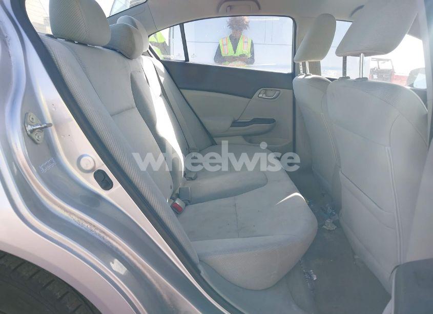 Photo 8 of 2012 Honda Civic LX (VIN 2HGFB2F57CH334823)