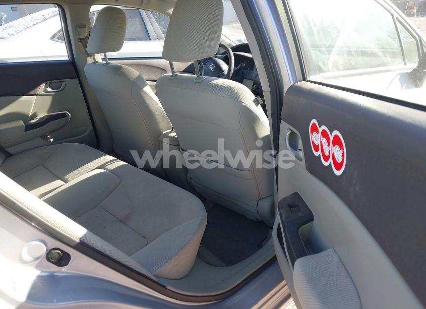 Photo 8 of 2012 Honda Civic LX (VIN 2HGFB2F57CH503562)