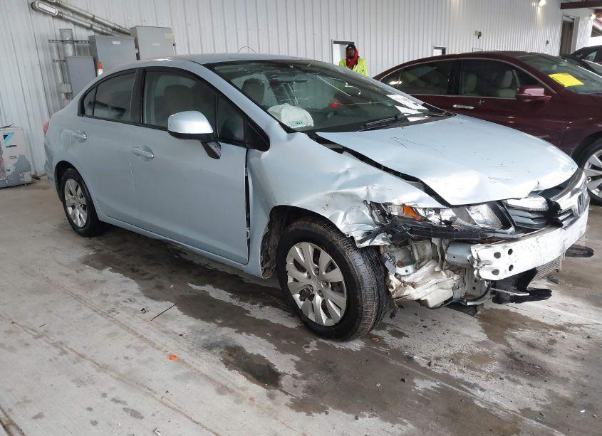 2012 Honda Civic SDN LX (VIN 2HGFB2F57CH516571) main photo