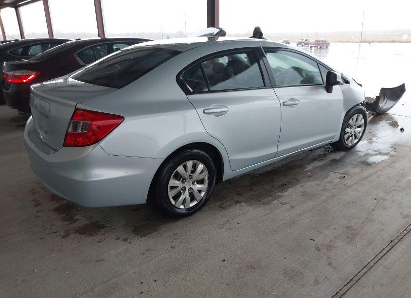 Photo 4 of 2012 Honda Civic SDN LX (VIN 2HGFB2F57CH516571)