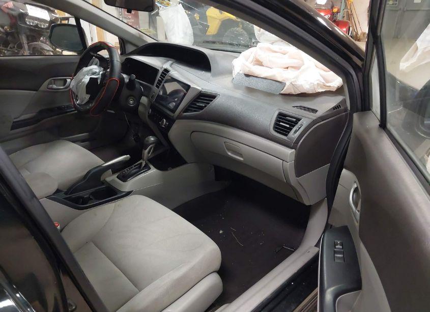 Photo 5 of 2012 Honda Civic LX (VIN 2HGFB2F57CH524900)