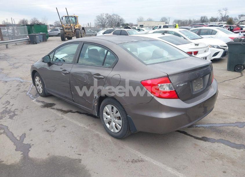 Photo 3 of 2012 Honda Civic SDN LX (VIN 2HGFB2F57CH536318)