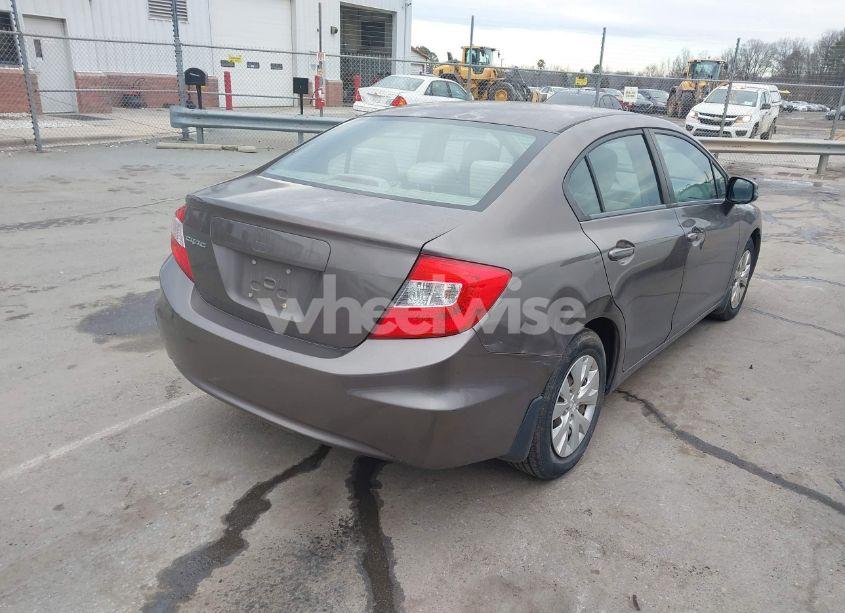 Photo 4 of 2012 Honda Civic SDN LX (VIN 2HGFB2F57CH536318)