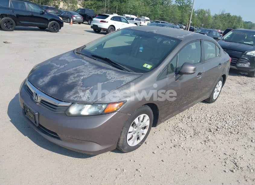 Photo 2 of 2012 Honda Civic LX (VIN 2HGFB2F57CH539137)