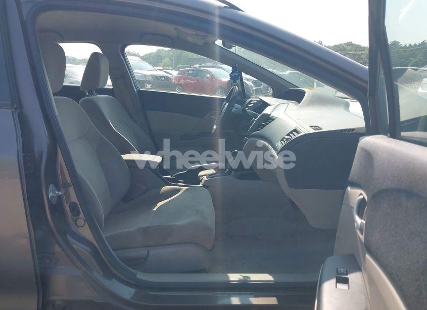 Photo 5 of 2012 Honda Civic LX (VIN 2HGFB2F57CH539137)