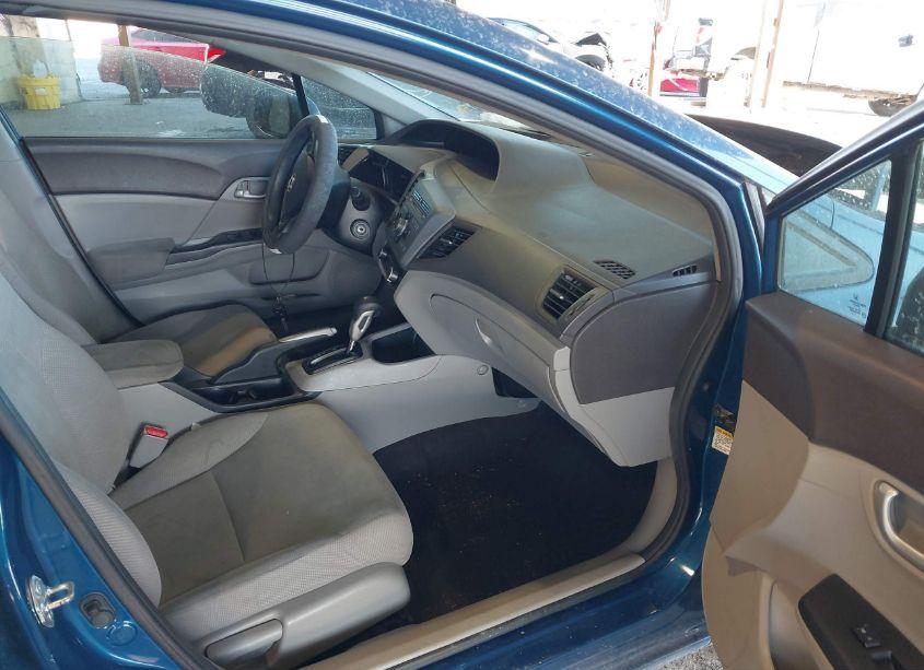 Photo 5 of 2012 Honda Civic SDN LX (VIN 2HGFB2F57CH542541)