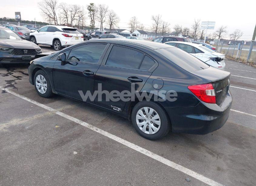 Photo 3 of 2012 Honda Civic SDN LX (VIN 2HGFB2F57CH567133)