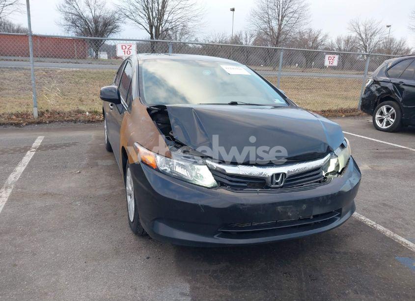 Photo 6 of 2012 Honda Civic SDN LX (VIN 2HGFB2F57CH567133)