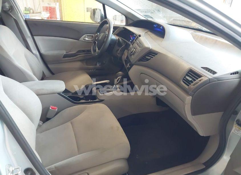 Photo 5 of 2012 Honda Civic LX (VIN 2HGFB2F57CH579010)