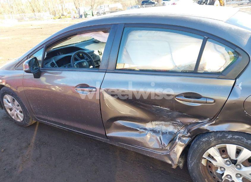 Photo 14 of 2012 Honda Civic LX (VIN 2HGFB2F57CH594333)