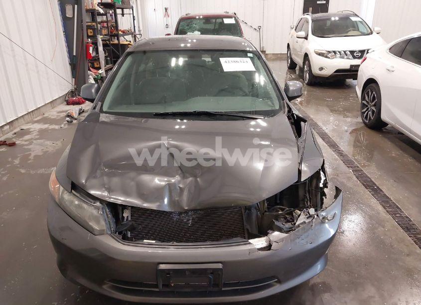 Photo 13 of 2012 Honda Civic LX (VIN 2HGFB2F57CH605900)