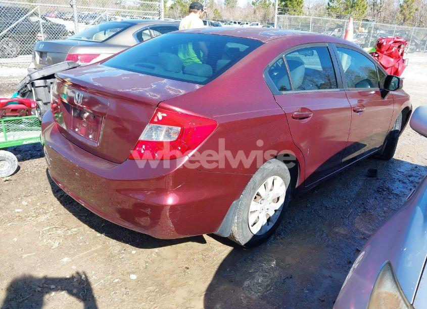 Photo 4 of 2012 Honda Civic LX (VIN 2HGFB2F57CH606061)