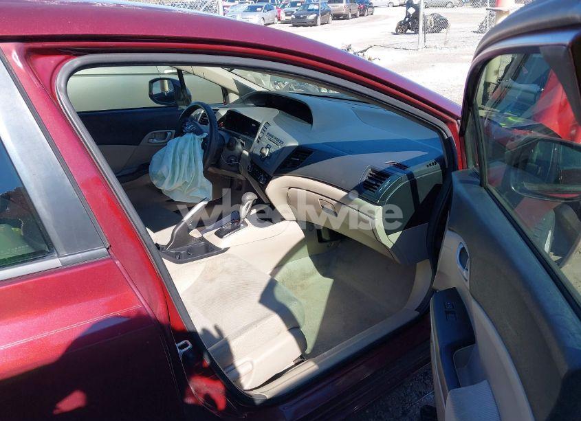 Photo 5 of 2012 Honda Civic LX (VIN 2HGFB2F57CH606061)