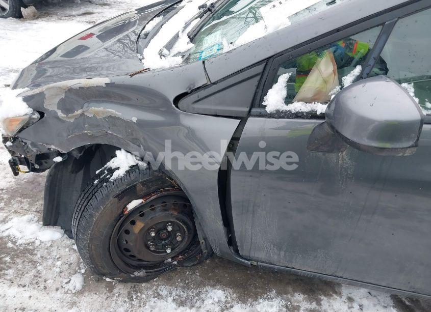 Photo 6 of 2012 Honda Civic LX (VIN 2HGFB2F57CH611311)