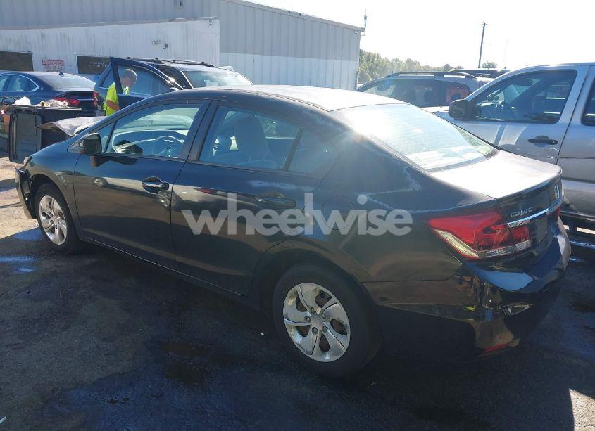 Photo 3 of 2013 Honda Civic LX (VIN 2HGFB2F57DH516720)