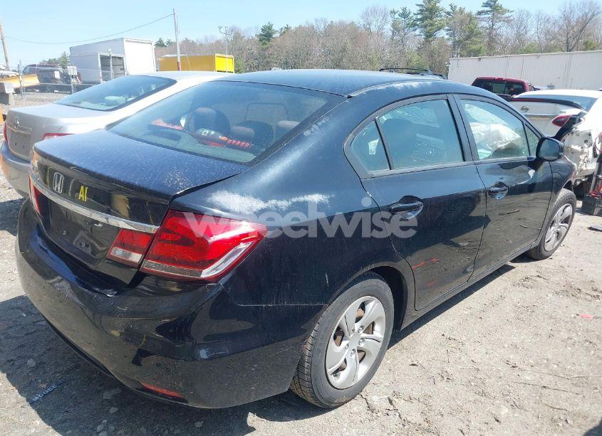Photo 4 of 2013 Honda Civic LX (VIN 2HGFB2F57DH517513)