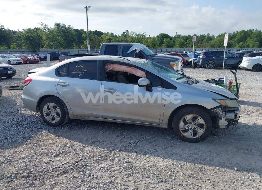 Photo 13 of 2013 Honda Civic LX (VIN 2HGFB2F57DH541438)