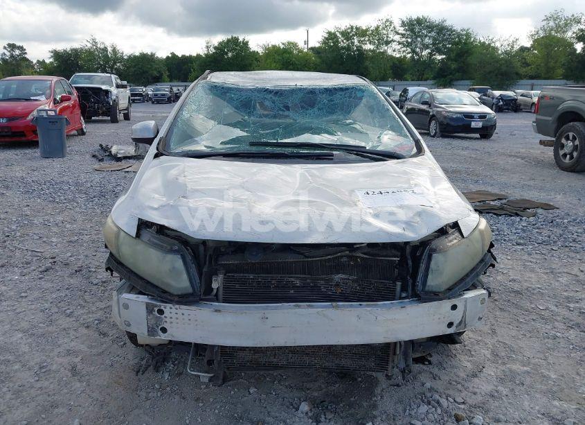 Photo 6 of 2013 Honda Civic LX (VIN 2HGFB2F57DH541438)