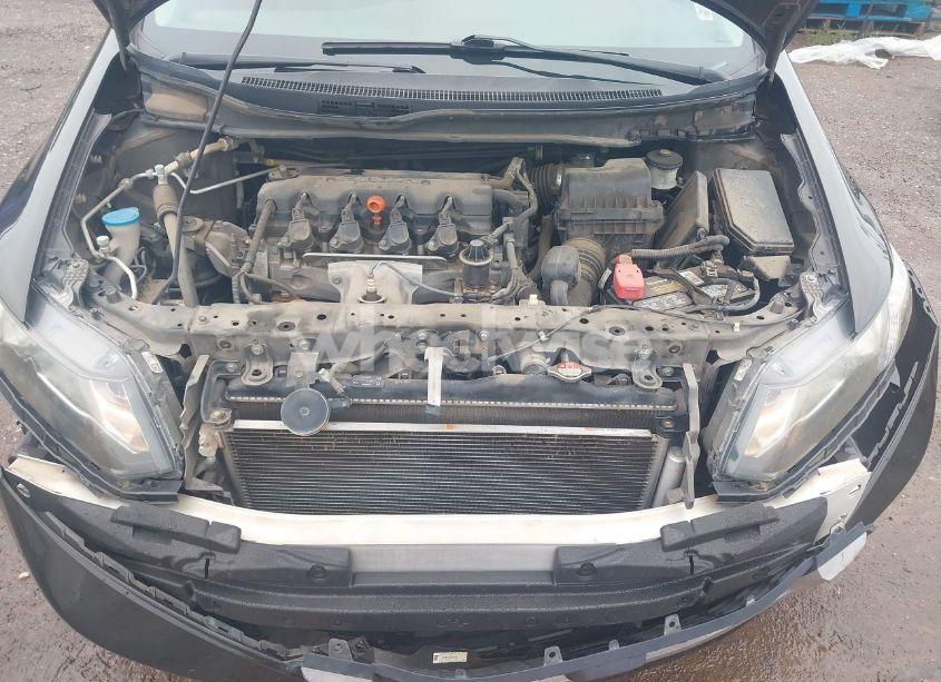 Photo 10 of 2013 Honda Civic LX (VIN 2HGFB2F57DH554593)