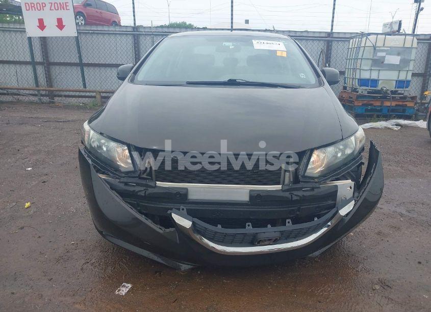 Photo 12 of 2013 Honda Civic LX (VIN 2HGFB2F57DH554593)