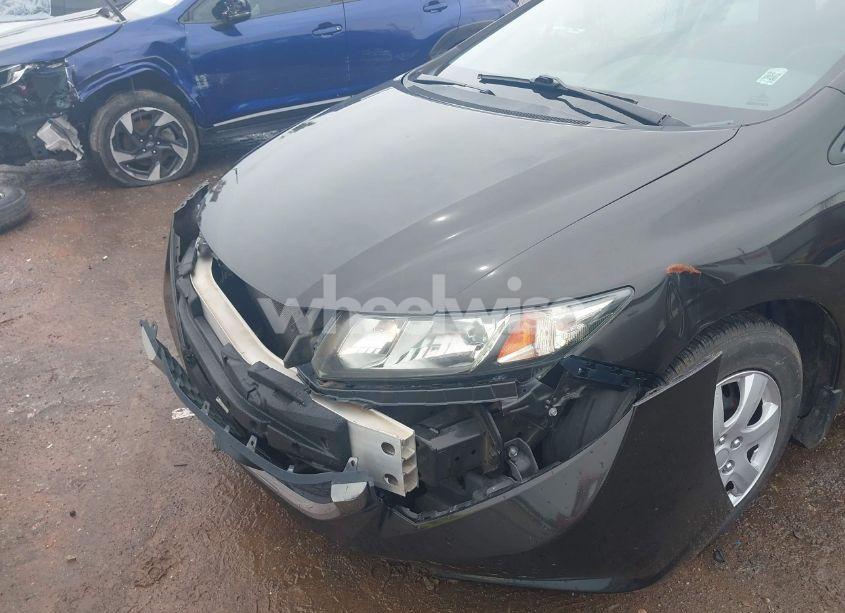 Photo 6 of 2013 Honda Civic LX (VIN 2HGFB2F57DH554593)