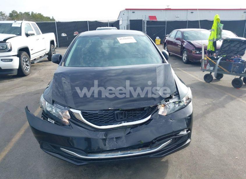 Photo 12 of 2013 Honda Civic LX (VIN 2HGFB2F57DH555727)