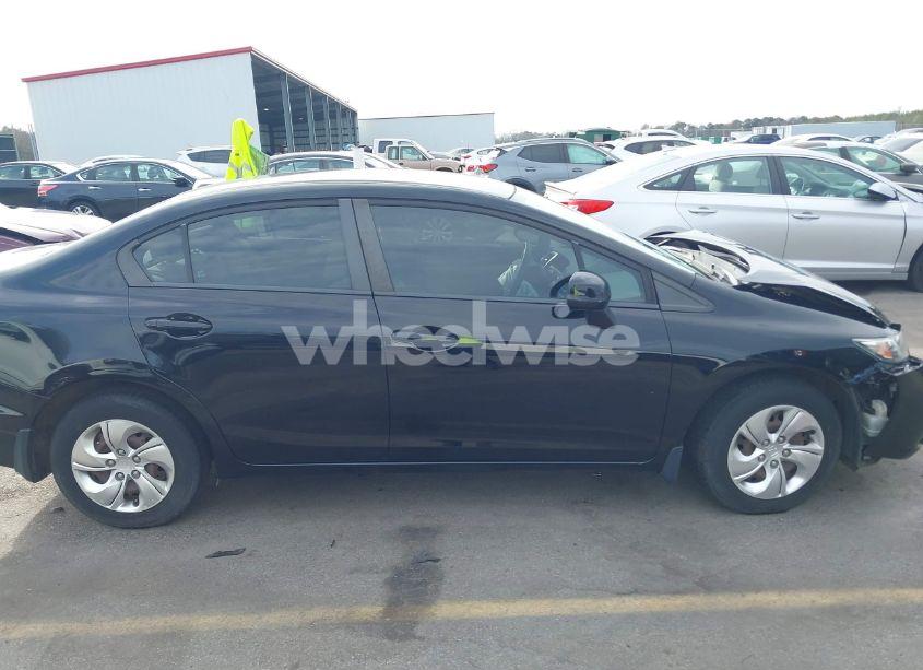Photo 13 of 2013 Honda Civic LX (VIN 2HGFB2F57DH555727)