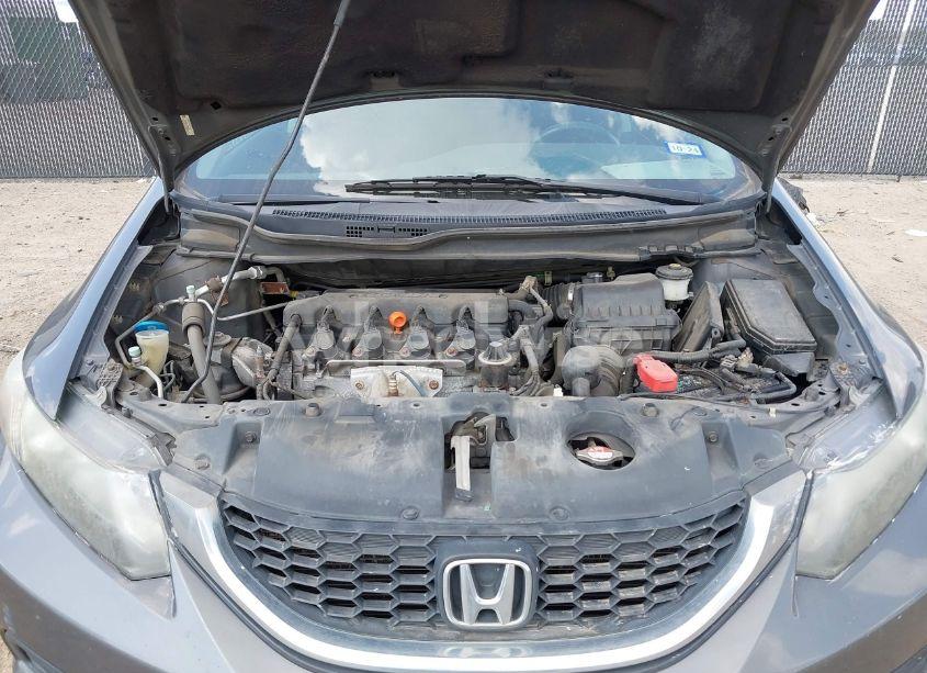 Photo 10 of 2013 Honda Civic LX (VIN 2HGFB2F57DH560992)