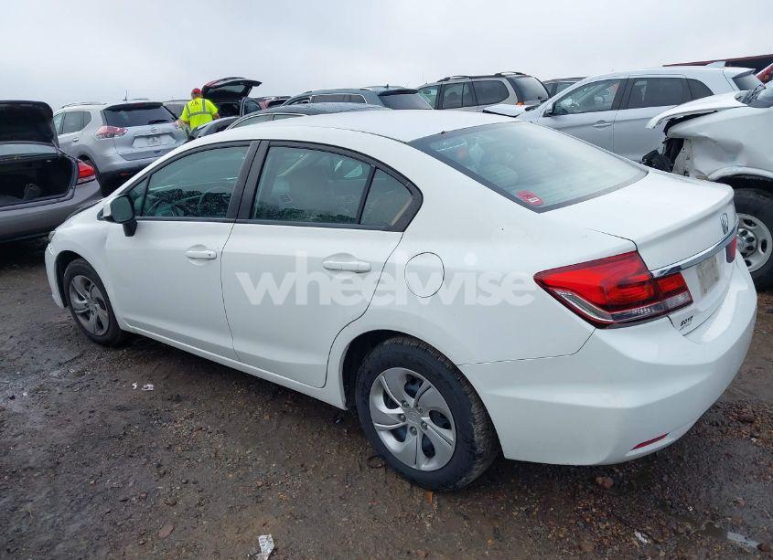 Photo 3 of 2013 Honda Civic LX (VIN 2HGFB2F57DH562368)