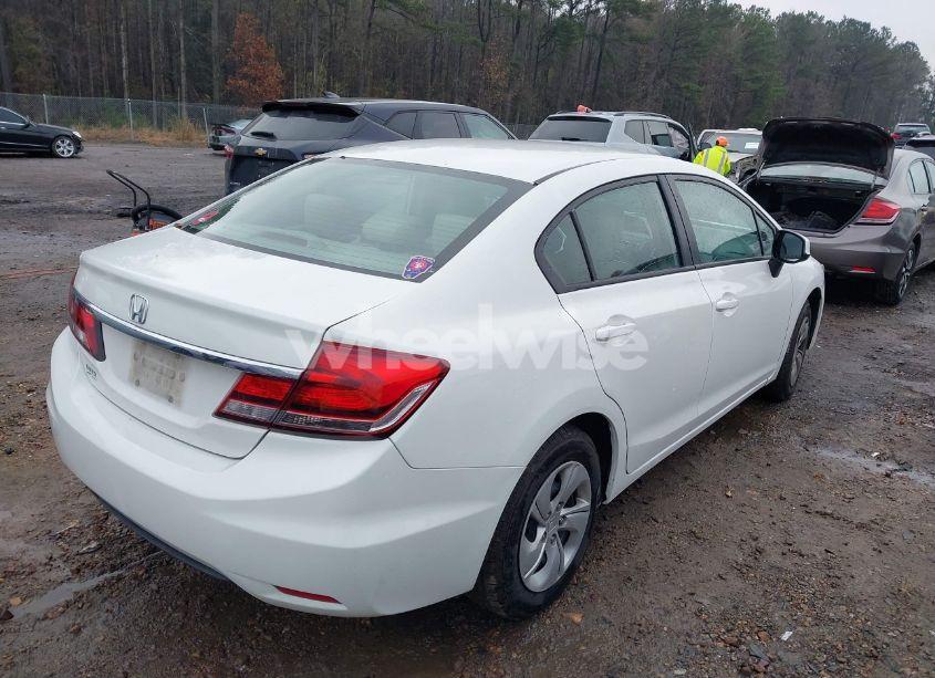 Photo 4 of 2013 Honda Civic LX (VIN 2HGFB2F57DH562368)