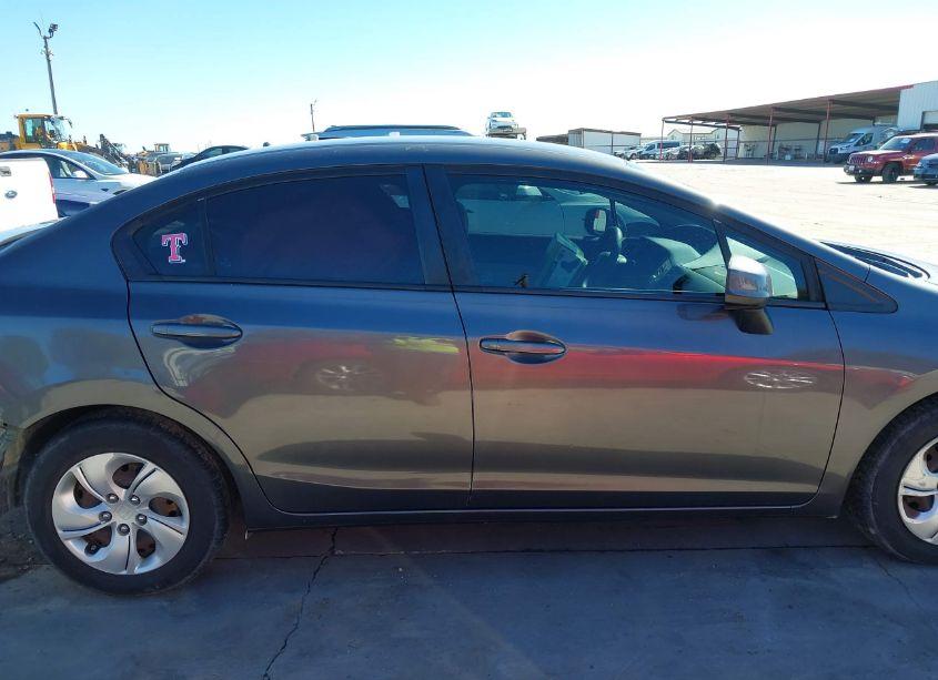 Photo 14 of 2013 Honda Civic LX (VIN 2HGFB2F57DH564105)