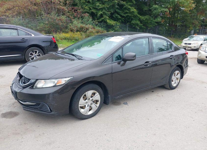 Photo 2 of 2013 Honda Civic LX (VIN 2HGFB2F57DH567229)