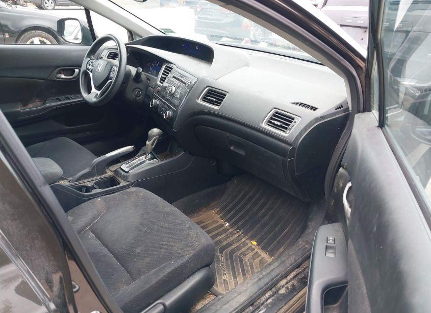 Photo 5 of 2013 Honda Civic LX (VIN 2HGFB2F57DH567229)