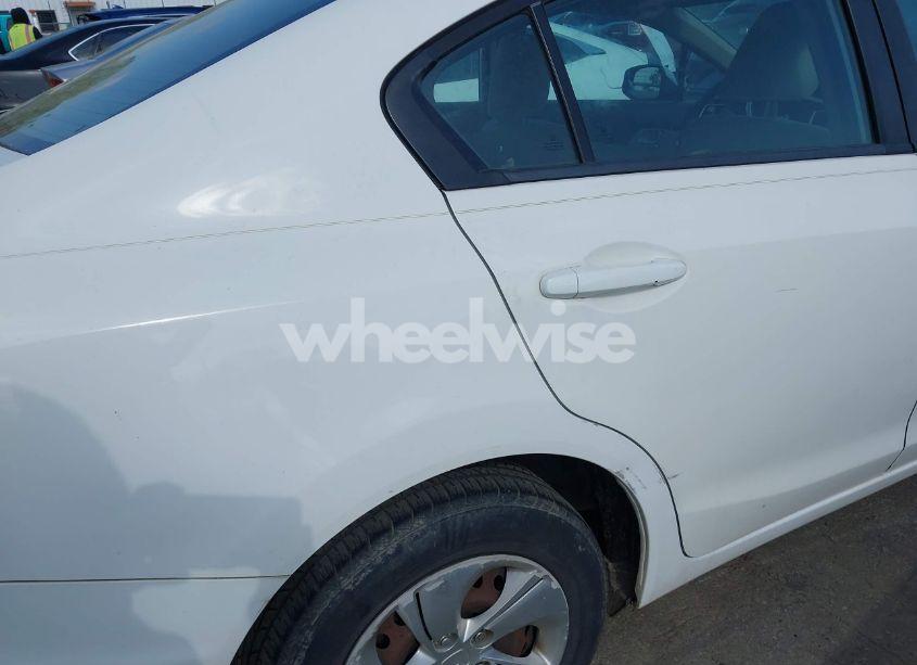 Photo 20 of 2013 Honda Civic LX (VIN 2HGFB2F57DH573449)