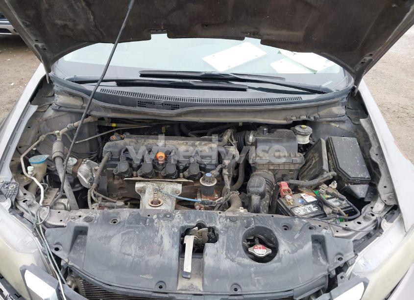 Photo 10 of 2013 Honda Civic LX (VIN 2HGFB2F57DH579171)